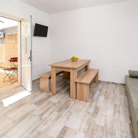 Apartmani Ajp Posedarje Εξωτερικό φωτογραφία