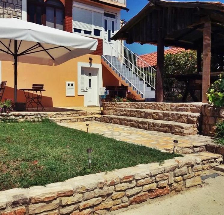 Apartmani Ajp Posedarje Εξωτερικό φωτογραφία