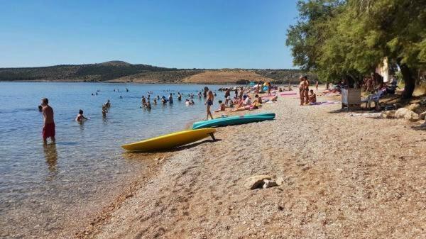 Apartmani Ajp Posedarje Εξωτερικό φωτογραφία