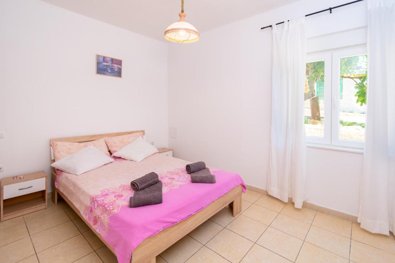 Apartmani Ajp Posedarje Εξωτερικό φωτογραφία